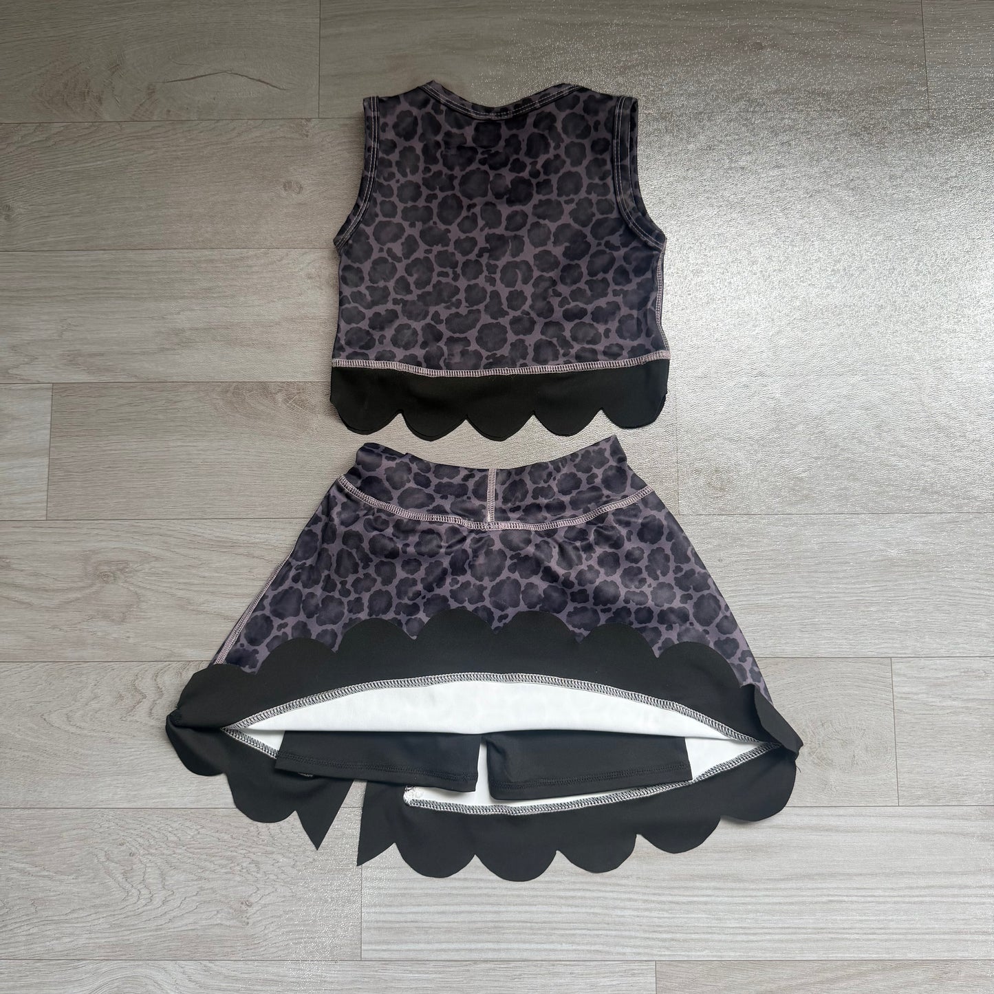 GSD4268 Preorder Black Leopard Tank Top Scallop Skort Girls Summer Yoga Clothes Set