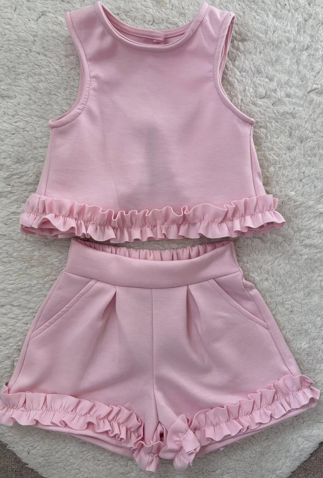 3.25 GSSO3639 Baby Girls Pink Sleeveless Shirt Top Ruffle Pockets Short Clothes Set Preorder