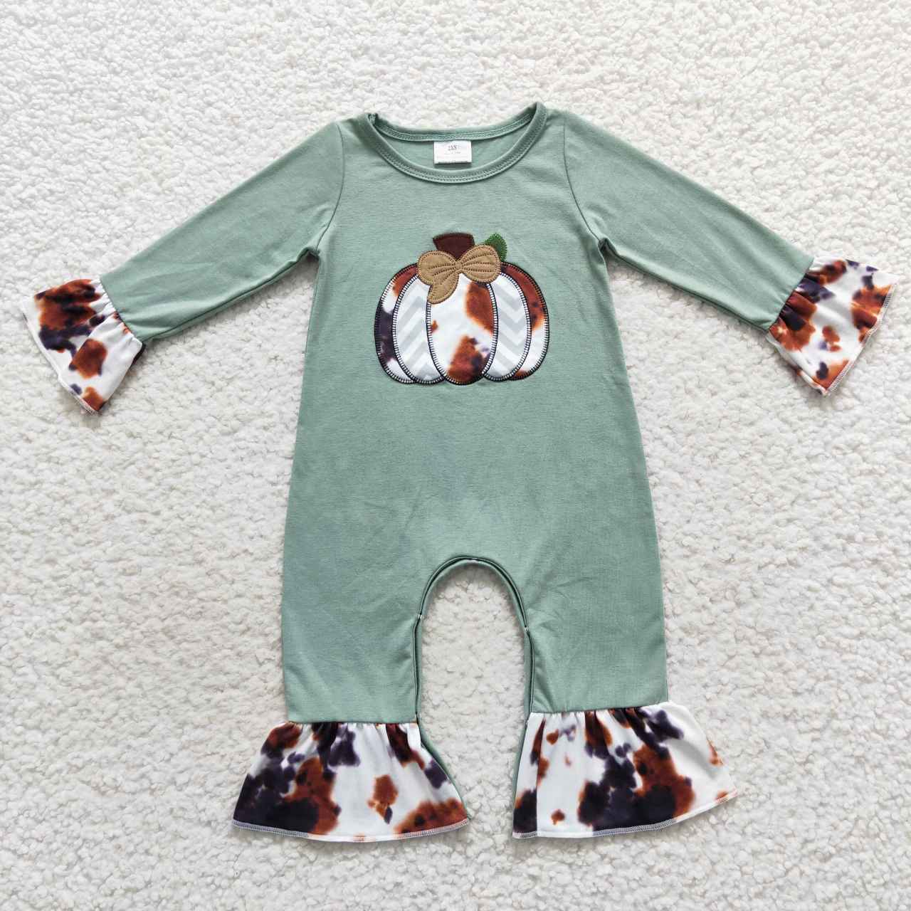 LR0464 Pumpkin Embroidery Cowhide Green Baby Girls Fall Romper