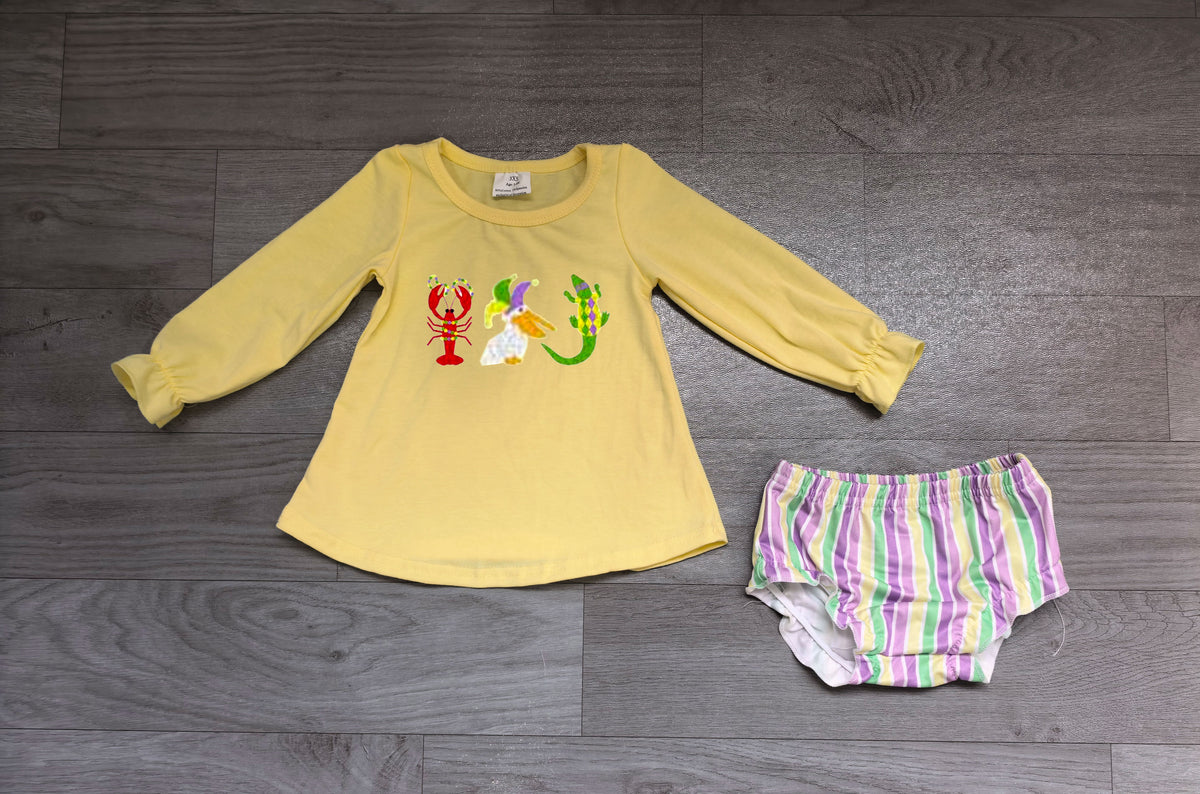 LR2869 Preorder Baby Girls Mardi Gras Bummie Set