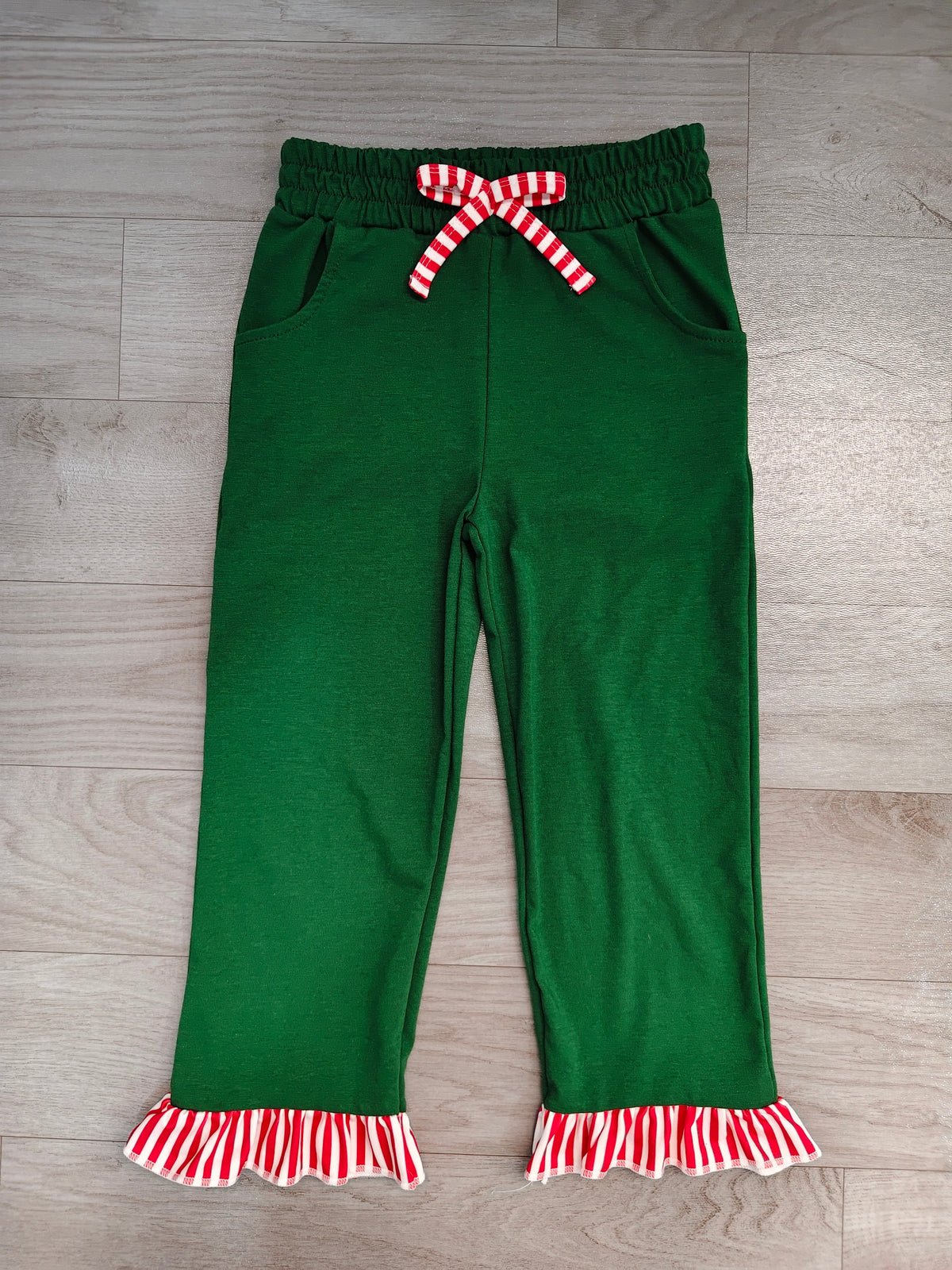 P1158 Preorder Baby Girls Green Pocket Pants With Red Ruffle