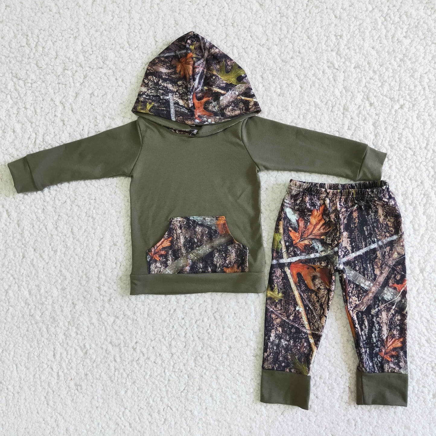 Boy's CAMO green hooded outfits 6 A6-30