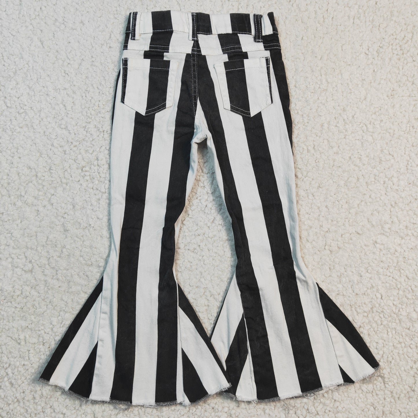 Bell bottom black stripes print jeans P0046