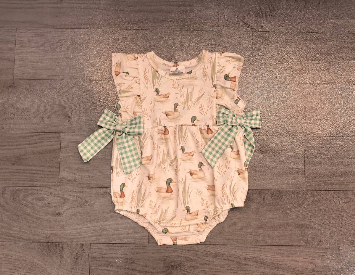 SR2257 Preorder Duck Print Baby Girls Bows Ruffle Romper