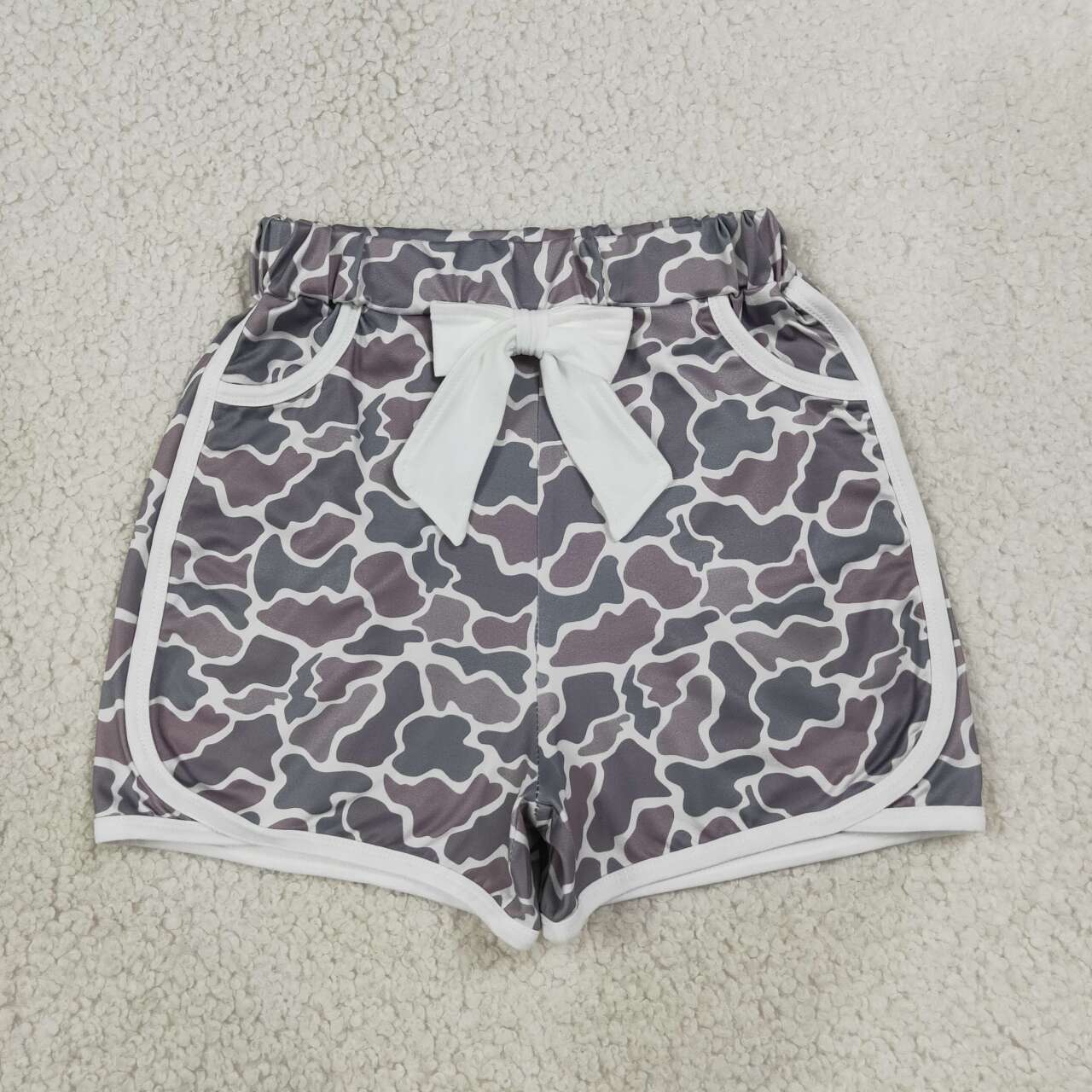 SS0688 Dark Grey Camo Print Baby Girls Pockets Bottom Shorts With Bow