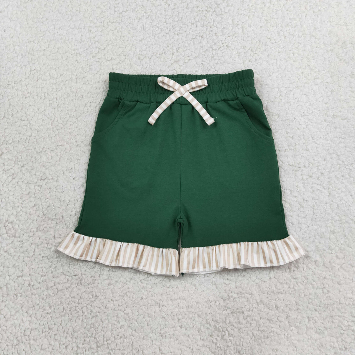 SS0998 Girls Green Girls Elastic Waist Pockets Shorts with Khaki Stripe Ruffle