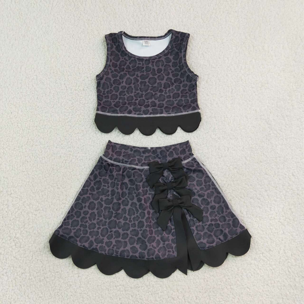 GSD4268  Black Leopard Bows Girls Summer Scallop Yoga Clothes Set