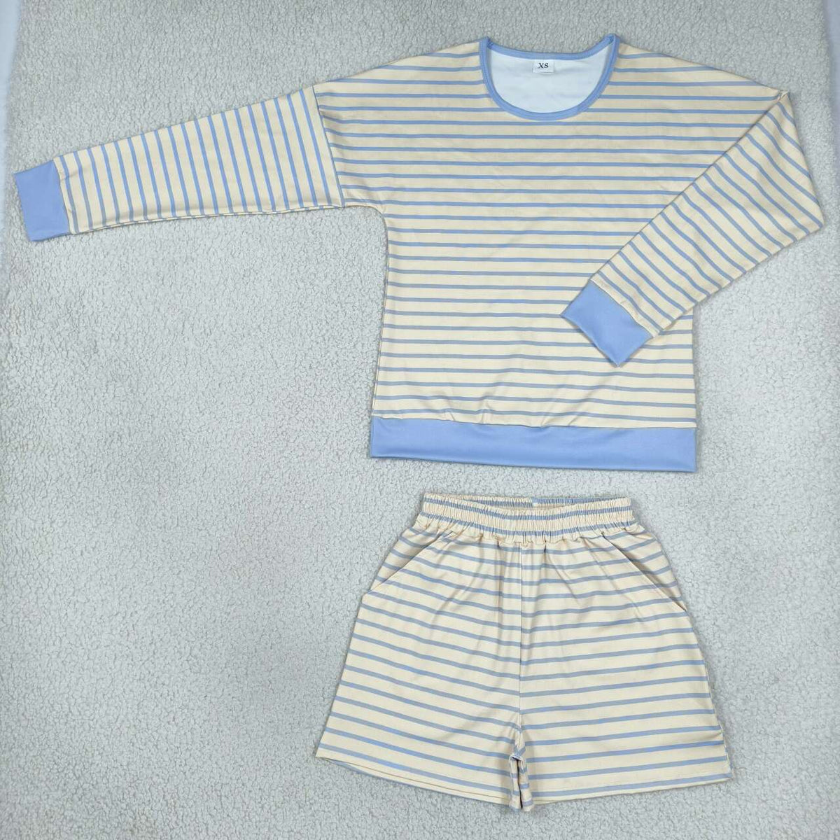 GLS0138 Adult Blue Yellow Striped Woman Long Sleeve Top Pockets Shorts Yoga Outfits
