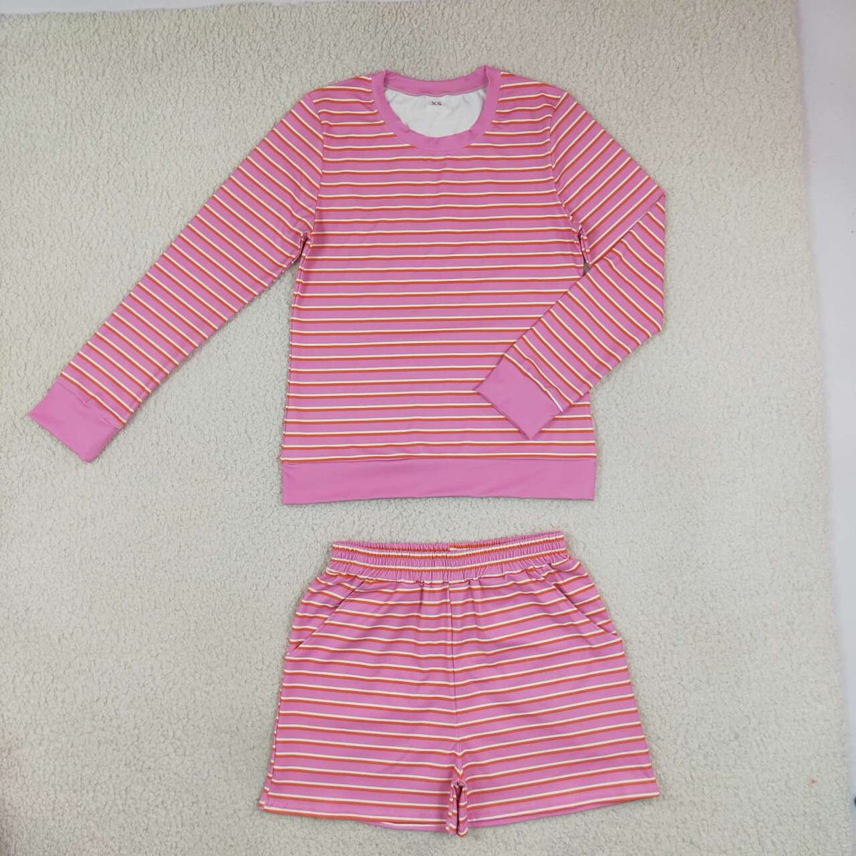 GLS0139 Pink Striped Woman Long Sleeve Top Pockets Shorts Yoga Outfits