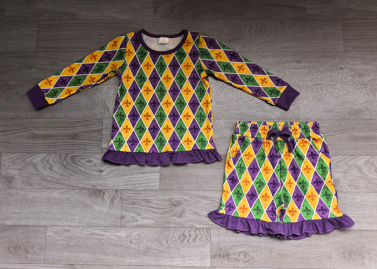 9.15 GLS0258 Preorder Baby Girls Diamond Fleur‑de‑lis Long Sleeve Top with Skort Outfit