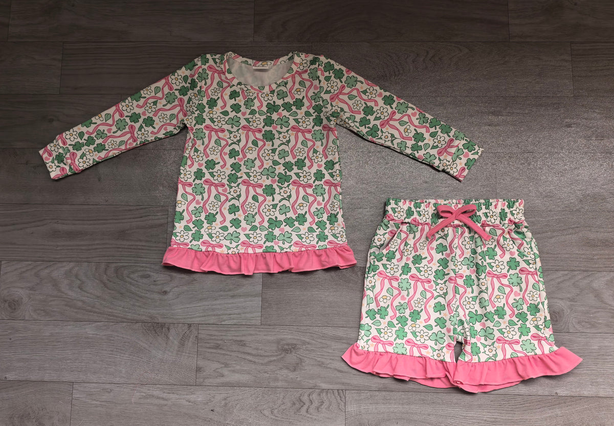9.15 GLS0262 Preorder 3‑leaf Clovers Bows Flowers Print Long Sleeve Top Shorts Girls St Patrick Day Clothes Set