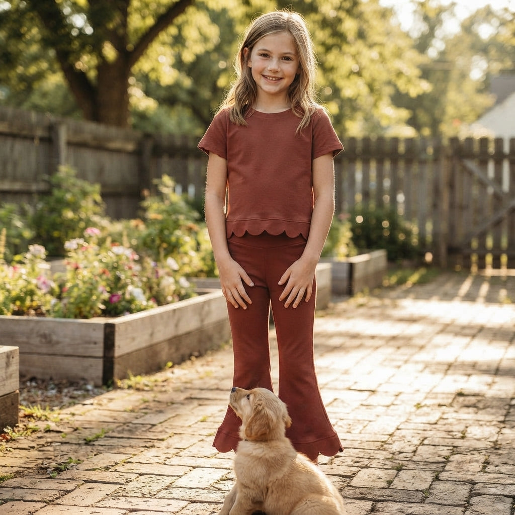 GSPO2347 Brown Cotton Scallop Edge Short Sleeve Bell Pants Girls Clothes Set