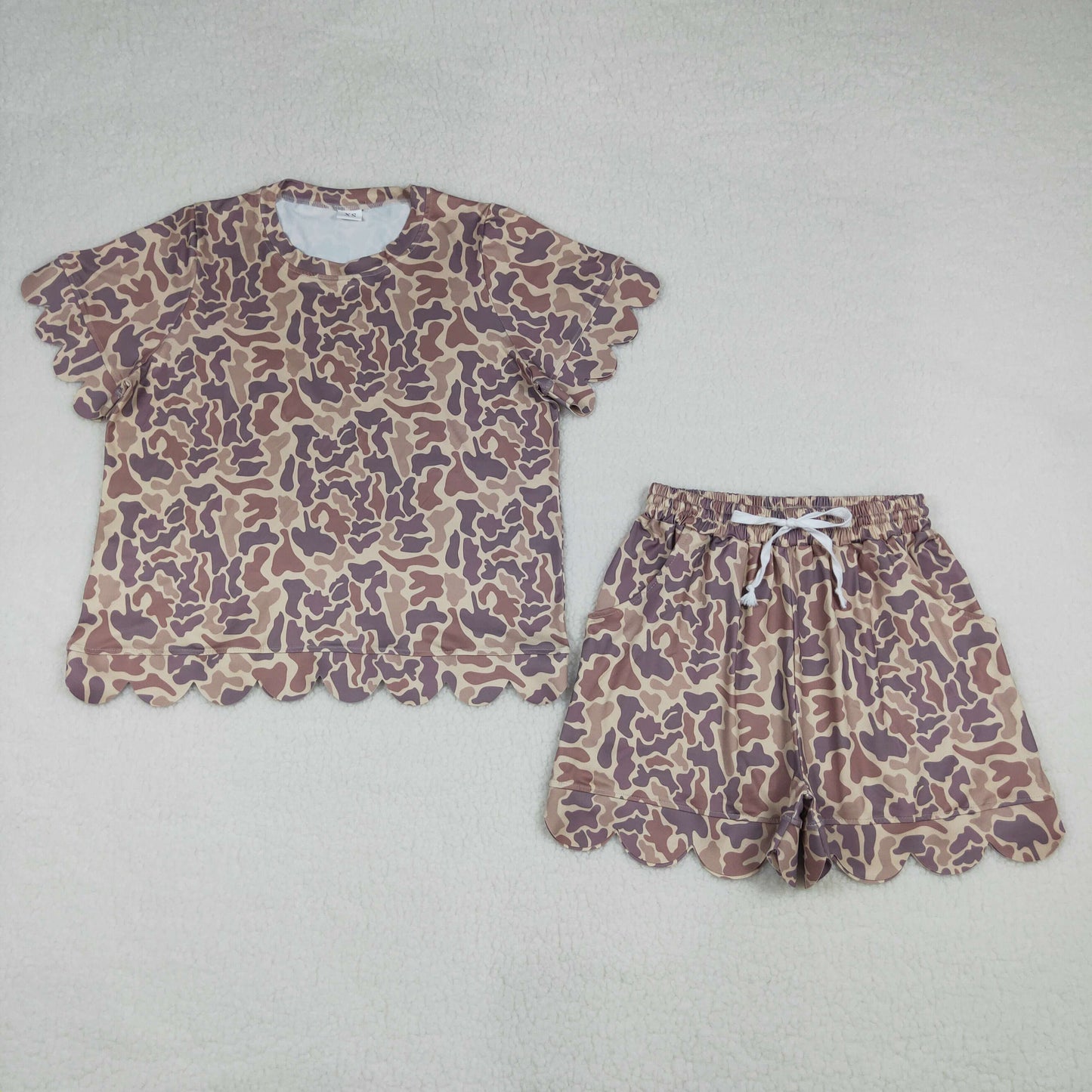Mommy and Me Khaki Camo Scallop Outfits, Short Sleeve Two Piece Set for Mother Daughter