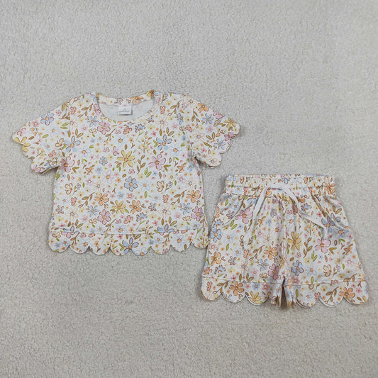 GSSO3268 Girls’ Colorful Floral & Leaf Scallop Short Sleeve Top & Shorts Set