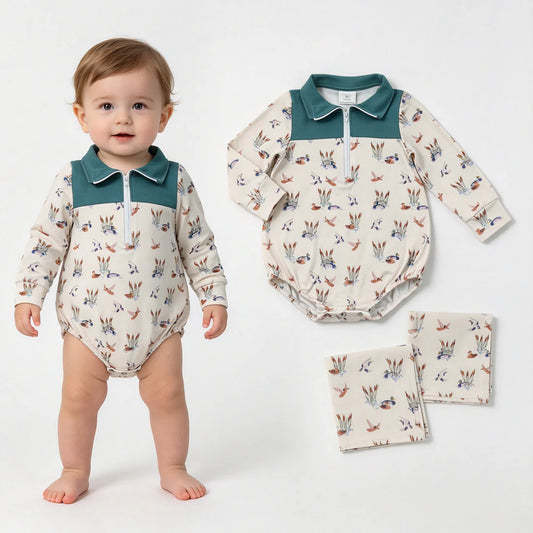 LR3052 Ducks Hunting Baby Boys Long Sleeve Zipper Romper