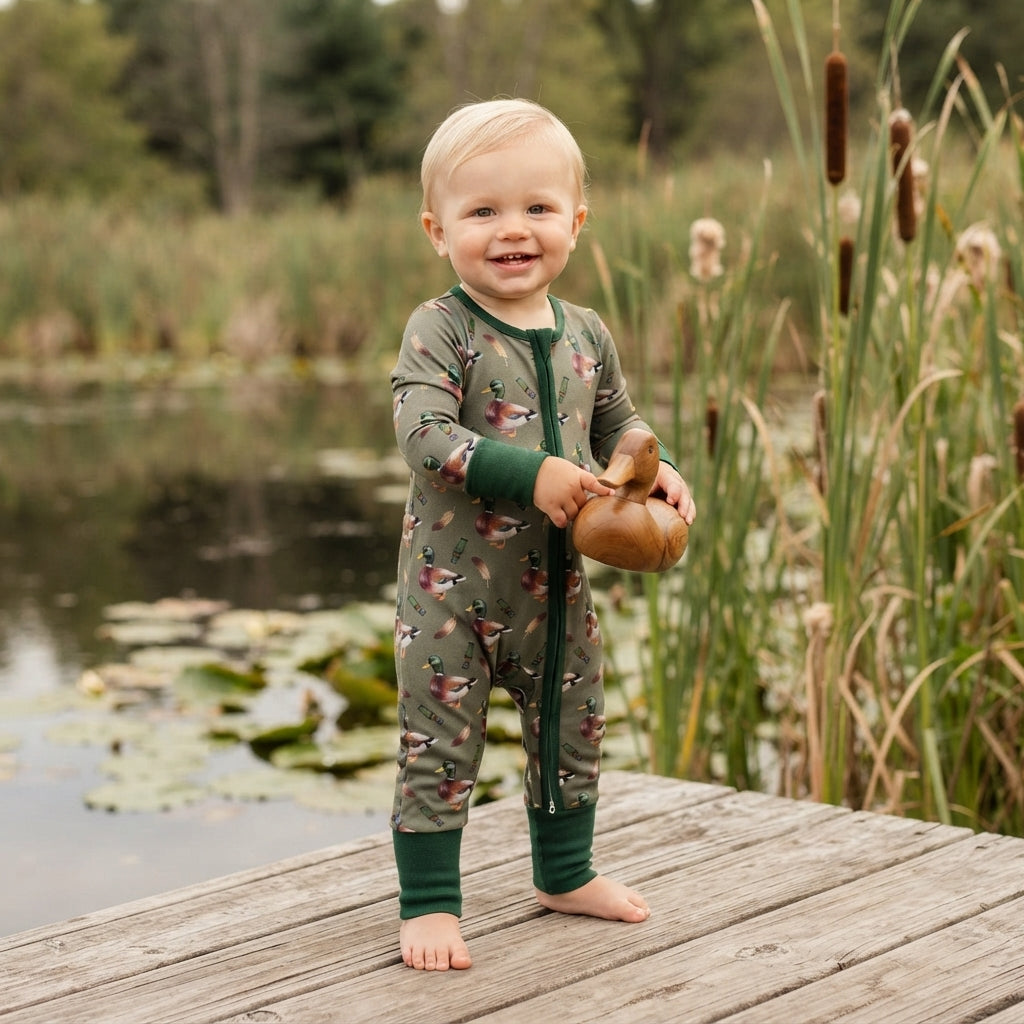 LR3232 Baby Boys Mallard Duck Long Sleeve Zipper Sleeper Romper