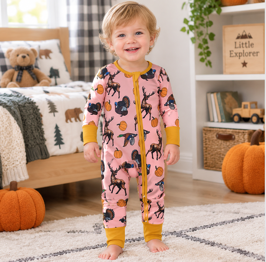 LR3252 Animals Pumpkin Pink Print Baby Girls Fall Zipper Sleeper Romper