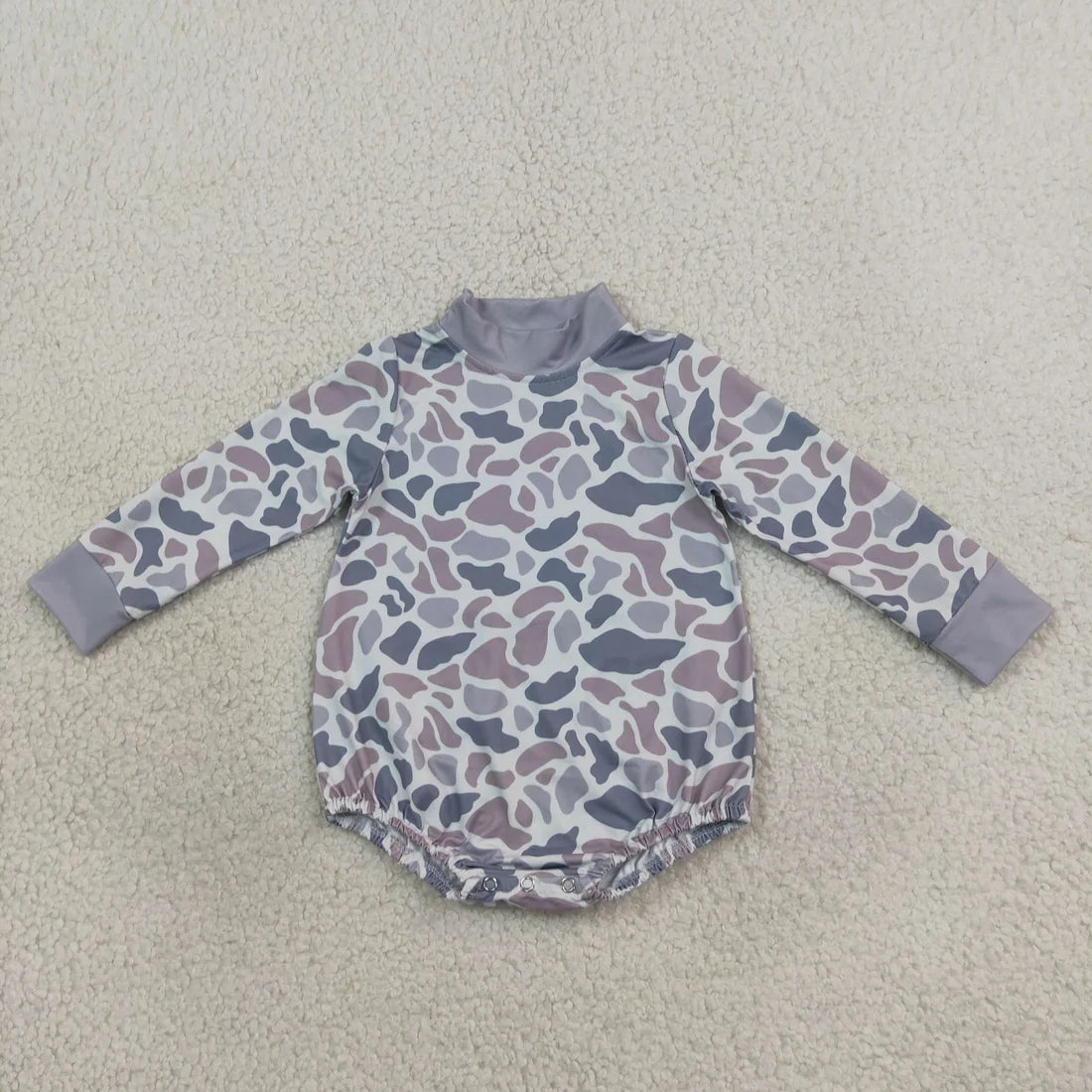 Sibling  Bayb BOys Girls Long Sl eeve Camo Mock Neck Long Sleeve Romper