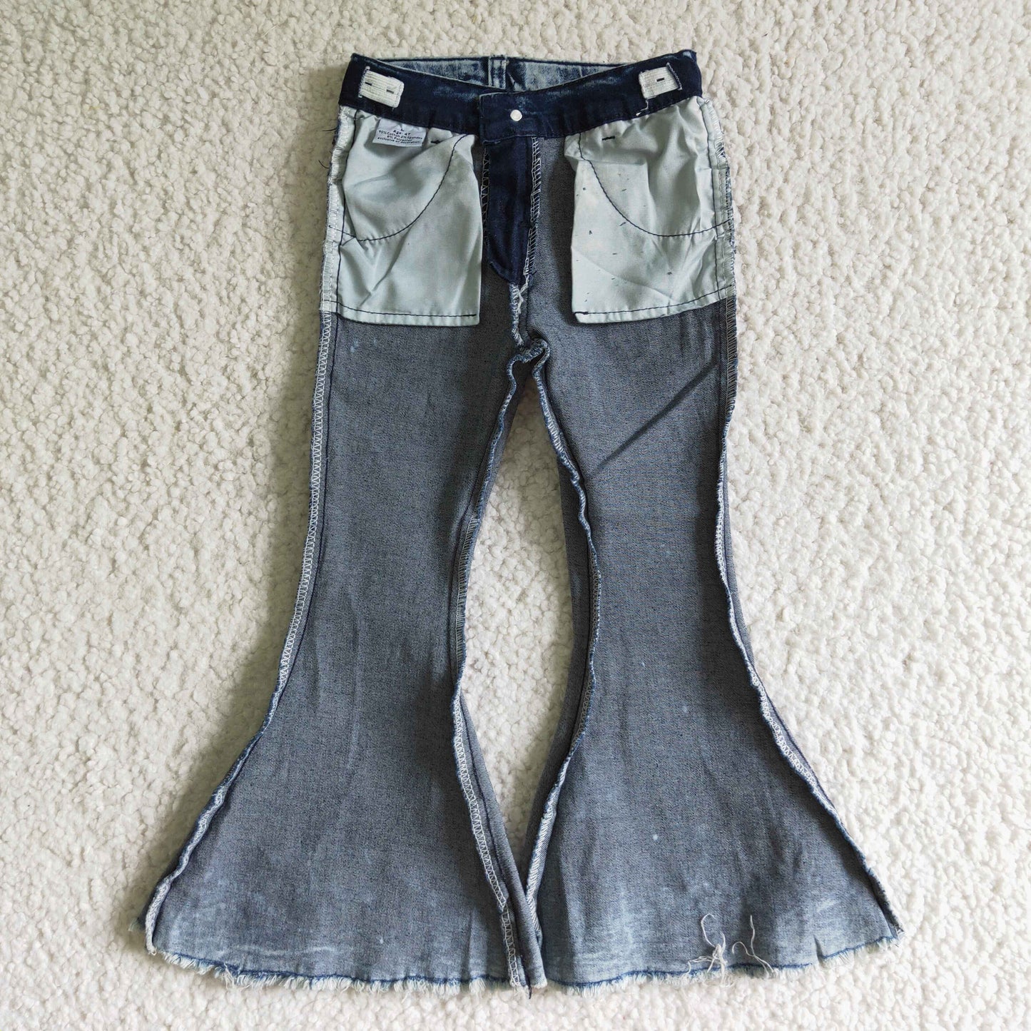 Bell bottom jeans   P0008