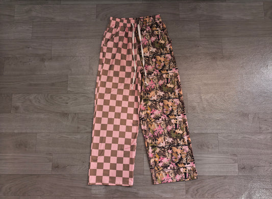 7.25 P1094 Preorder Pink Checkered Branch Camo Print Woman Bottom Pants