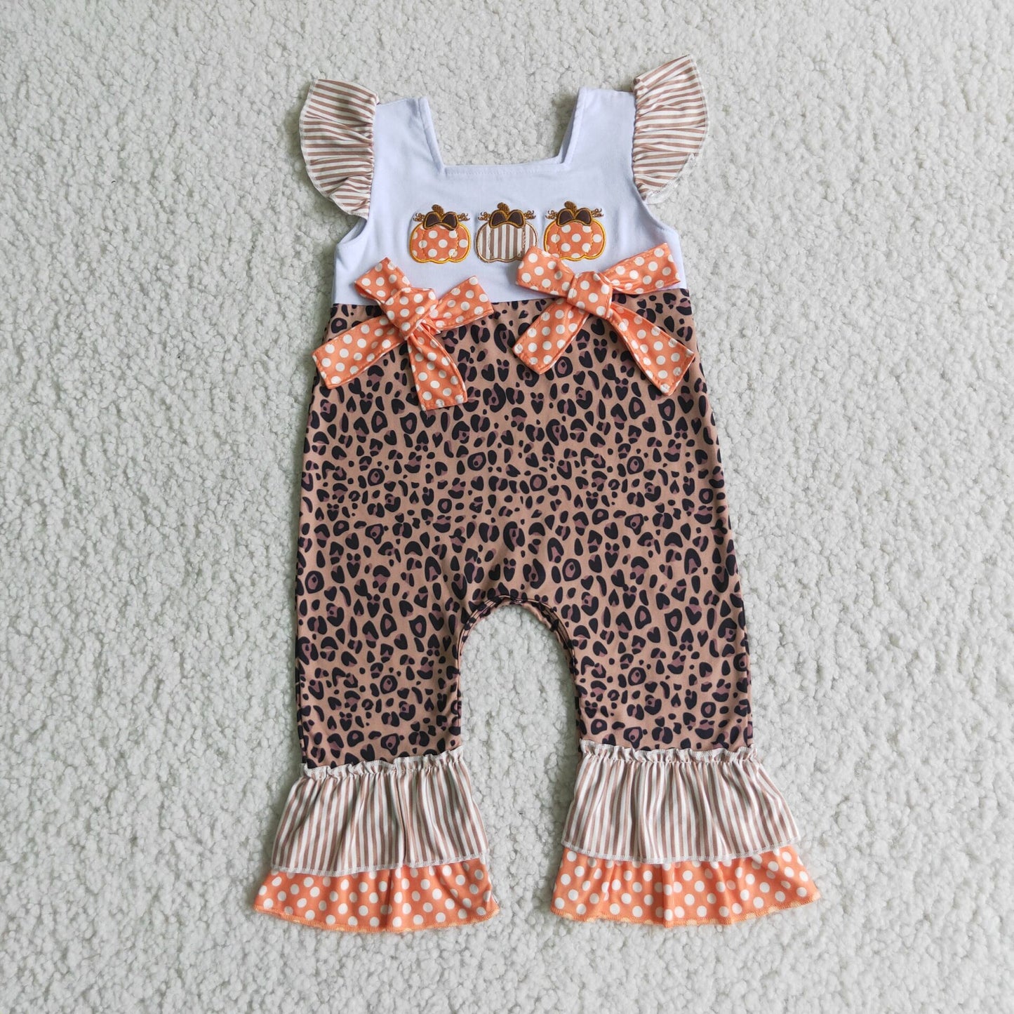 Baby girls pumpkin embroideried romper      D1-15