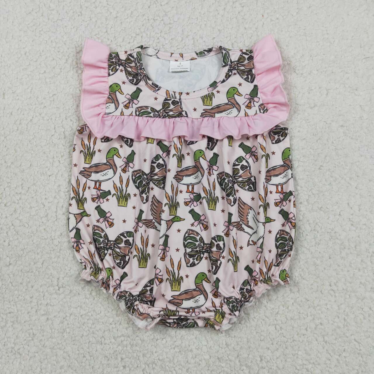 SR4160 Duck Camo Bows Print Baby Girls Summer Romper