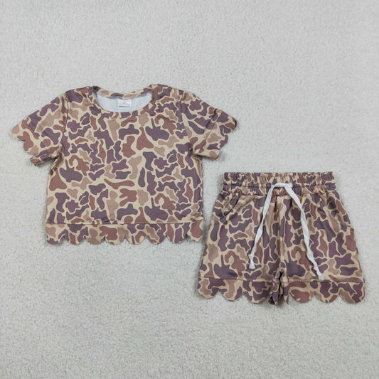 Brown Camouflage Scallop Short Sleeve & Shorts Set - Girls