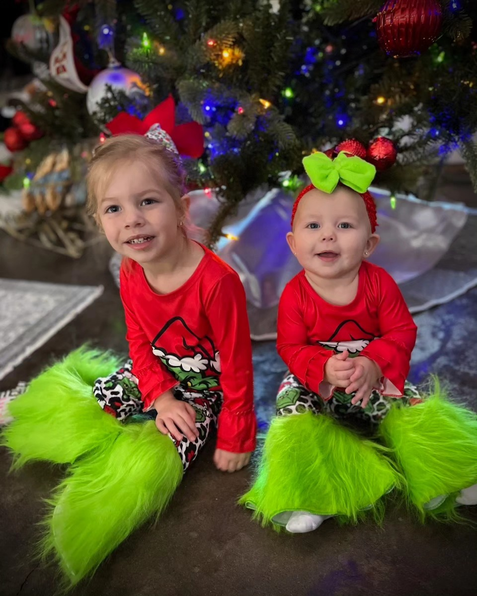 GLP0151 Green Frog Red Top Leopard Fur Bell Pants Girls Christmas Clothes Set